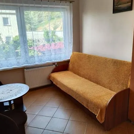 公寓 Sloneczny Taras 库瑞尼卡慕斯卡